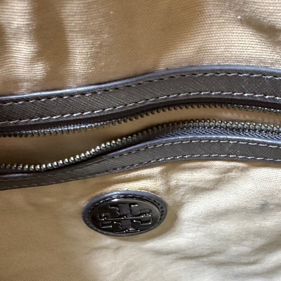 Tory Burch Shimmering Silver Tote - Picture 5 of 16